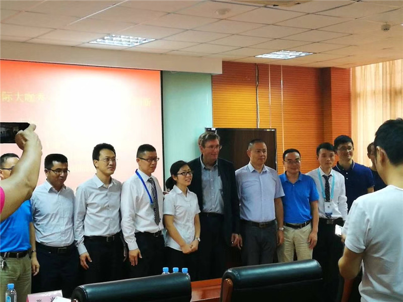 江南大學教授講座英文交傳